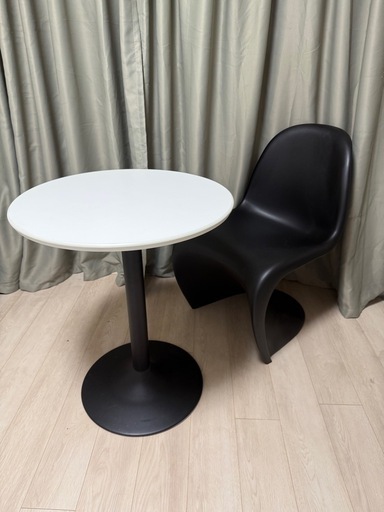 コーヒーテーブル、チェアセット（別売りも可）