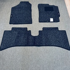 トヨタ純正　アクア　フロアマット　NHP10
の画像