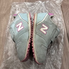 ニューバランス 373スニーカー14.5cmの画像