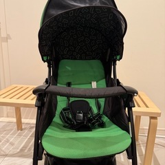 B型ベビーカー マジカルエアープラス Aprica グリーン の画像