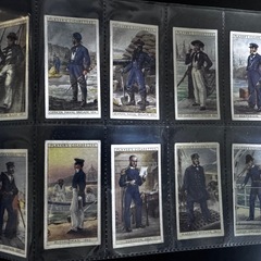タバコカードコレクション50枚の画像