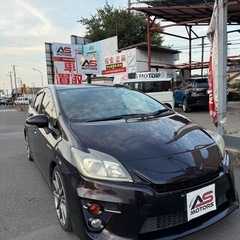 トヨタ　プリウスGSの画像