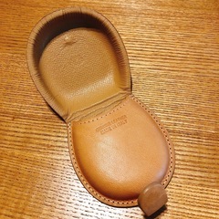 【新品未使用】イルビゾンテ IL BISONTE 小銭入れ コインケース 馬蹄型 C0543 P 120 NATURAL ナチュラルの画像