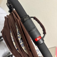 アップリカ　ソラリア　四輪ベビーカー　自立可能　茶　両対面式の画像