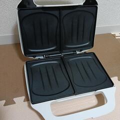 ニトリ　ワイドホットサンドメーカーの画像