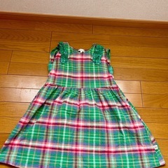 女の子用　ワンピースとスカートの画像