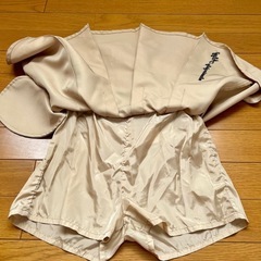 女の子用　ワンピースとスカートの画像