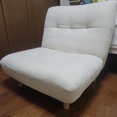 《無料》一人掛けソファー＋オットマンの画像
