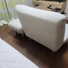 《無料》一人掛けソファー＋オットマンの画像