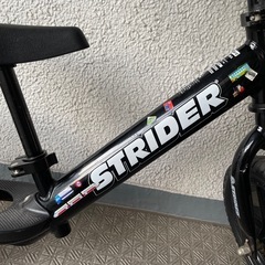 ストライダー  黒　ブラックSTRIDERの画像