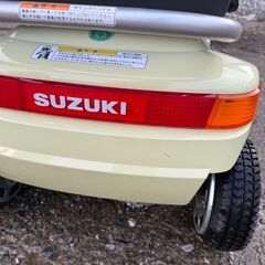 スズキセニアカーET4D(ペールイエロー)の画像
