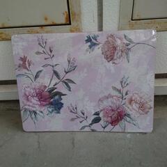ルチアプレイスマットの画像