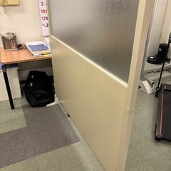 パーティション　中の画像