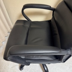 ニトリ　ワークチェア　ファスKDの画像