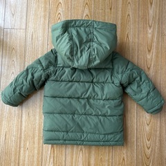 babyGap 95 カーキ　子供用ダウンの画像