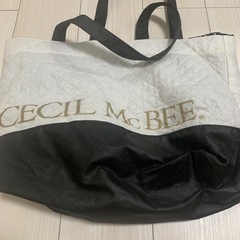 CECILMCBEEショップバックの画像