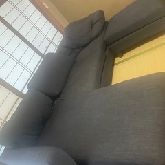 羽毛高級ソファーの画像