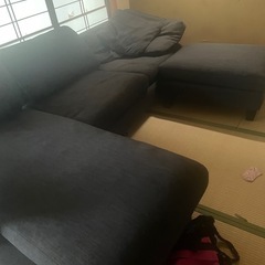 羽毛高級ソファーの画像