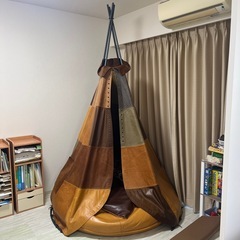 室内用　革張りテントの画像