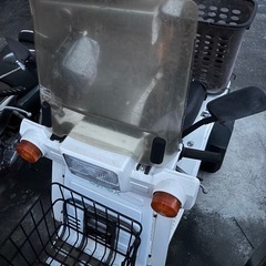 HONDAジャイロx は2気筒エンジンの画像
