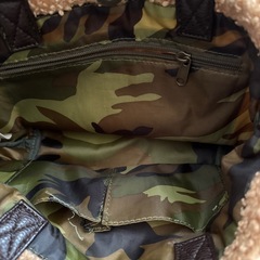 【早い者勝ち最終価格】アヴィレックスバックの画像