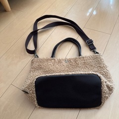 【早い者勝ち最終価格】アヴィレックスバックの画像