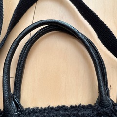 【早い者勝ち最終価格】アヴィレックスバックの画像