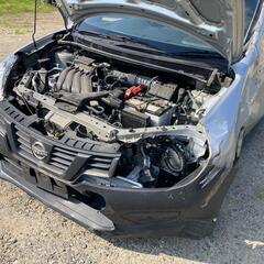 2013 年 日産 ADバン (DBF-VY12) 走行距離：75,000 km フロント右側に損傷あり（事故車・要修理) 応相談の画像