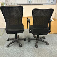 【オフィス移転につき多数出品】回転式オフィスチェア　メッシュ素材の画像