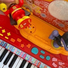 トランポリン、ジャングルジムの画像