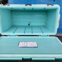 クーラーボックスの画像