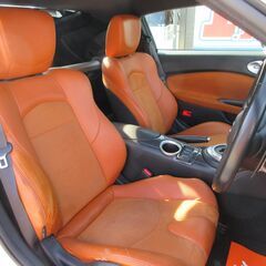 日産　フェアレディＺ　バージョンＴ　パーシモンオレンジ本革シート　純正ナビ　ＢＯＳＥ　地デジ　Ｂモニター（ＡＵＸ）　Ｂｌｕｅｔｏｏｔｈ　エアロ　Ｒスポイラー　７８ＷＯＲＫＳヘッド＆テールライト　ＷＯＲＫ１９ＡＷ（ＶＳＸＸ）　社外マフラーの画像