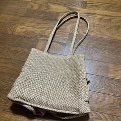 麻バッグの画像