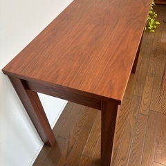 差し上げます　机、デスクの画像