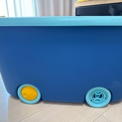 おもちゃ収納箱
の画像