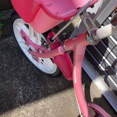 キティちゃん　　　　三輪車の画像