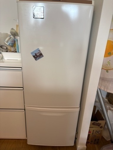 自用パナソニック大容量冷蔵庫168L