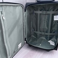 fumbert yourel キャリーバッグの画像