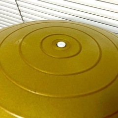 バランスボール 65cm フットポンプ付 アンチバースト 丈夫  体幹 腹筋 ヨガ ピラティス エクササイズ ダイエット 運動器具の画像