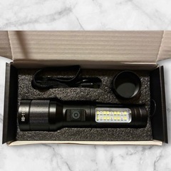 懐中電灯 2025最新の強化版 夜光 ライト ハンドヘルドトーチ ledライトの画像