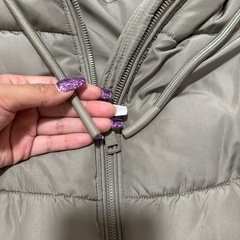 ZARA クロップド丈　ダウンジャケットの画像