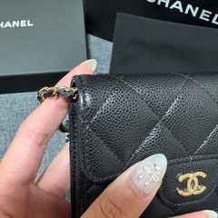 CHANEL ショルダーバッグ／レザー/正規品の画像
