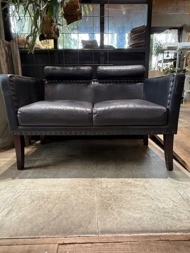 中古　スタッズ　ソファー　　鋲 アンティーク