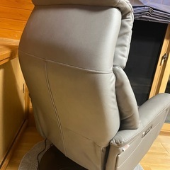 電動リクライニングチェアの画像
