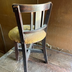 昭和レトロ　椅子の画像