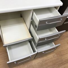 ★リユースのサカイ春日部店★KJ11655 ニトリ 食器棚 シルバー H201×W81×D48 クリーニング済みの画像