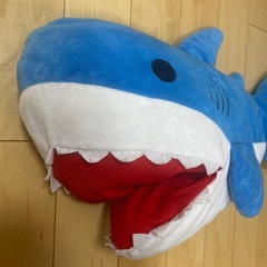 サメ　ぬいぐるみの画像