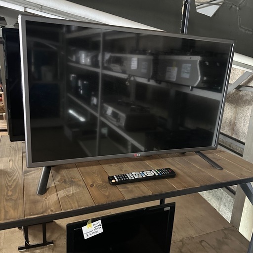 LG 32型液晶テレビ　2015年製