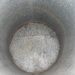 米や麦貯蔵缶　10俵　特大サイズの画像
