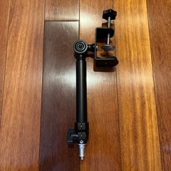 突っ張り棒 最大3m  プロジェクター固定器具付きの画像